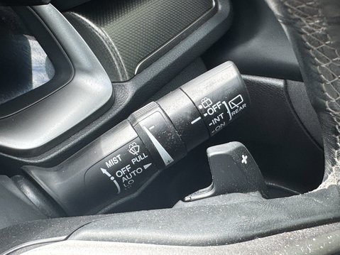 Honda Civic 1.0 VTEC Turbo SR Hatchback 5dr Petrol CVT Euro 6 (s/s) (129 ps) 14