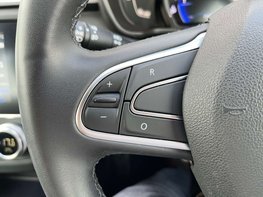 Renault Kadjar 1.5 Kadjar Iconic Blue dCi Auto 5dr 56