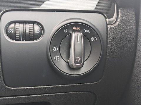 Volkswagen Golf GT TDI BLUEMOTION TECHNOLOGY 34