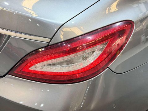 Mercedes-Benz CLS 2.1 CLS220d AMG Line Coupe 4dr Diesel G-Tronic+ Euro 6 (s/s) (177 ps) 43