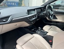 BMW 2 Series 1.5 218i M Sport Saloon 4dr Petrol DCT Euro 6 (s/s) (140 ps) 17