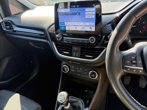 Ford Fiesta 1.0T EcoBoost Zetec Euro 6 (s/s) 5dr 16