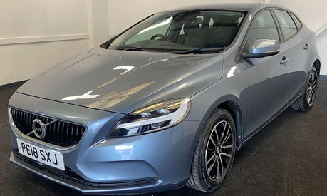 Volvo V40 2.0 V40 Momentum T2 5dr