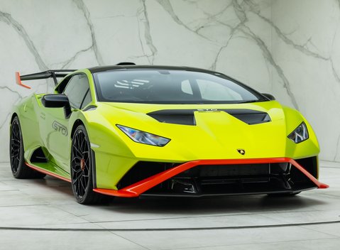 Lamborghini Huracan STO 11