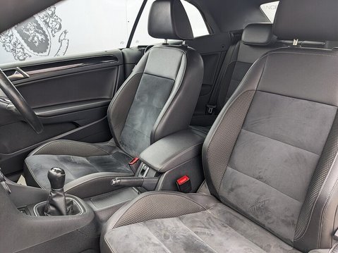 Volkswagen Golf GT TDI BLUEMOTION TECHNOLOGY 26