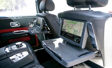 Rolls-Royce Ghost Black Badge 21