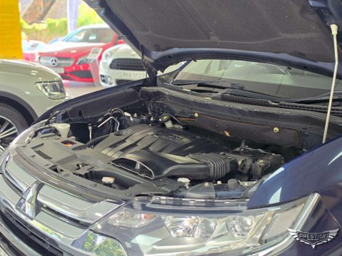 Mitsubishi Outlander 2.2 DI-D 4 Auto 4WD Euro 6 5dr 95