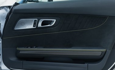 Mercedes-Benz AMG GT R 26