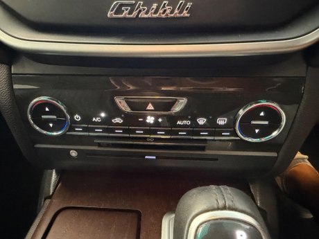 Maserati Ghibli 3.0D V6 ZF Euro 5 (s/s) 4dr 24
