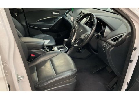Hyundai SANTA FE 2.2 CRDi Blue Drive Endurance Edition SUV 5dr Diesel Auto 4WD Euro 6 (s/s) 15