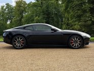 Aston Martin DB11 V8 4