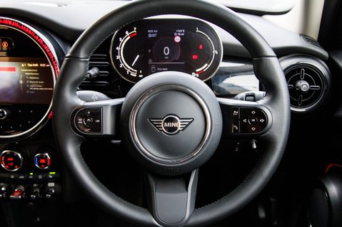 Mini Hatch COOPER CLASSIC 14