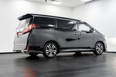 Toyota Alphard 2.5 MPV 2.5 SUV Automatic Petrol Hybrid 17
