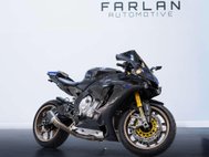 Yamaha R1M 1000 Super Sports Petrol Manual (200 ps) 1