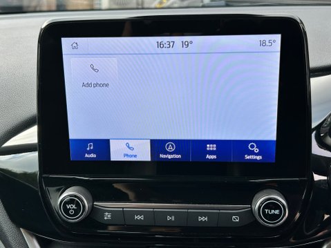 Ford Fiesta TITANIUM X MHEV 31