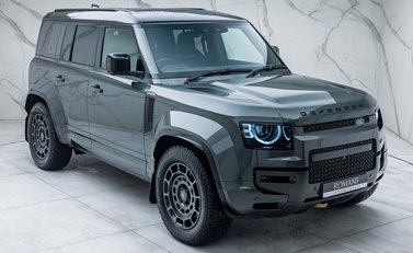 Land Rover Defender OCTA EDITION ONE 8