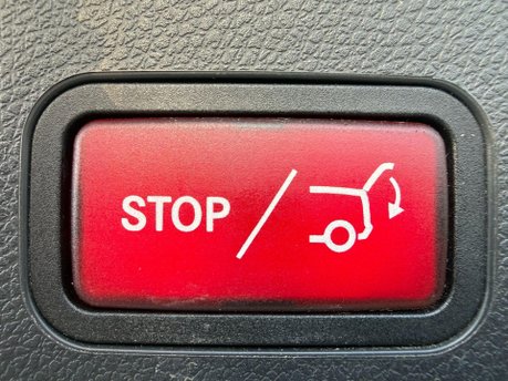 Mercedes-Benz GLA 2.1 GLA220d AMG Line (Premium Plus) SUV 5dr Diesel 7G-DCT 4MATIC Euro 6 (s/ 23