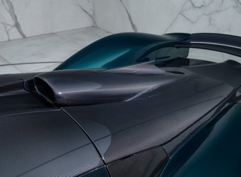 Aston Martin Valkyrie 44