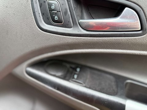 Ford Transit Connect 1.5 Transit Connect 200 Base TDCi 57