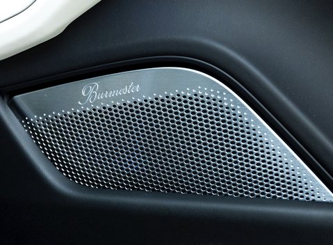 Porsche Taycan Turbo S Cross Turismo 26