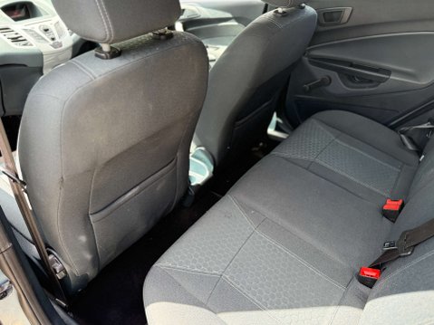 Ford Fiesta 1.4 Fiesta Titanium Auto 5dr 36