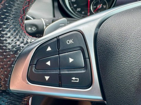 Mercedes-Benz GLA Class GLA 220 D 4MATIC AMG LINE PREMIUM PLUS 26