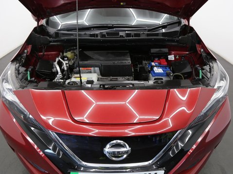 Nissan LEAF 40kWh Tekna Auto 5dr 28