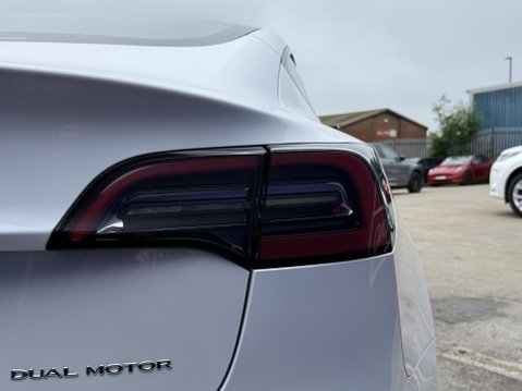 Tesla Model 3 (Dual Motor) Long Range Saloon 4dr Electric Auto 4WDE (346 ps) 19