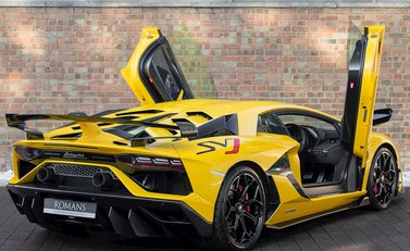 Lamborghini Aventador SVJ LP 770-4 8