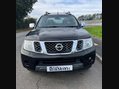 Nissan Navara 2.5 Navara Tekna dCi 4WD 5dr 2