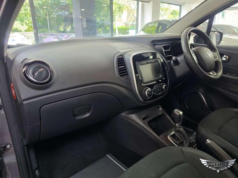 Renault Captur 1.5 dCi ENERGY Iconic EDC Euro 6 (s/s) 5dr 28