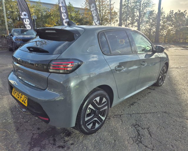 Peugeot 208 PURETECH ALLURE S/S
