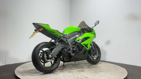Kawasaki Ninja ZX6R 2009 ONLY 4K MEGA CLEAN 600CC SPORTS BIKE NEW MOT 2