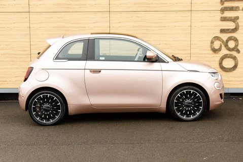 Fiat 500e LA PRIMA 14
