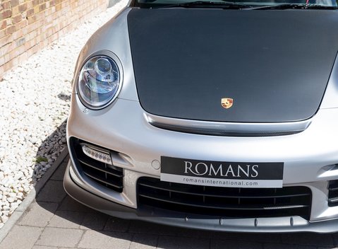 Porsche 911 (997) GT2 RS 23