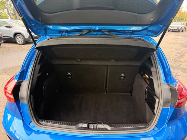 Ford Focus ST-LINE 11