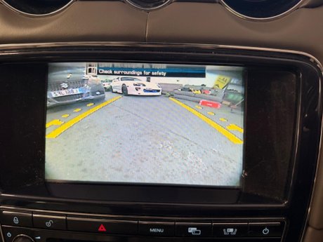 Jaguar XJ 3.0d V6 Portfolio Auto Euro 5 4dr 28