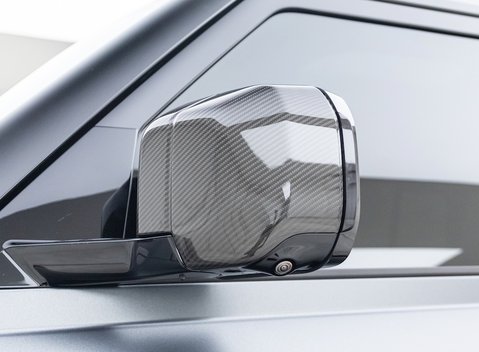 Land Rover Defender 110 V8 P525 URBAN XRS 44