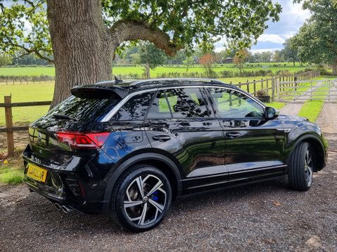 Volkswagen T-Roc R TSI 4MOTION DSG Full Service History Excellent Condition 5