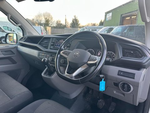Volkswagen Transporter T30 TDI P/V HIGHLINE 14