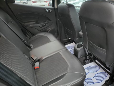 Ford Ecosport TITANIUM 19