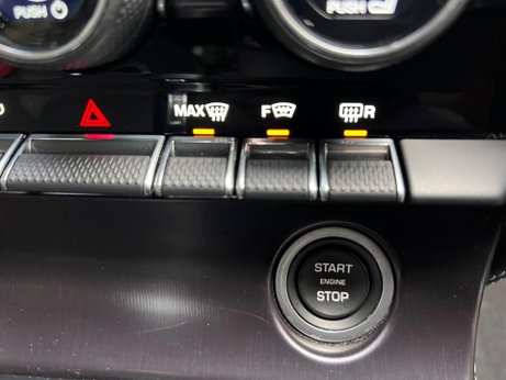 Jaguar F-Type 2.0i Chequered Flag Auto Euro 6 (s/s) 2dr 69