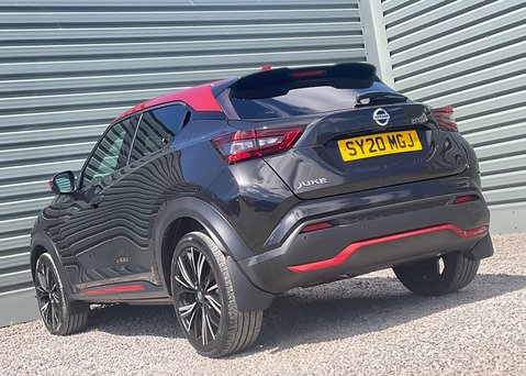 Nissan Juke DIG-T TEKNA PLUS 10