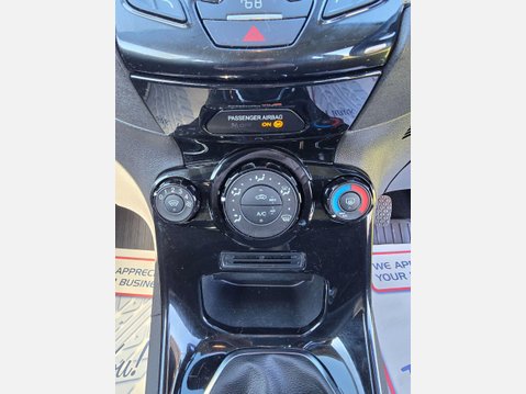 Ford Fiesta 1.25 Zetec Euro 6 3dr 36