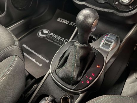 Alfa Romeo Mito 1.4 TB MultiAir Quadrifoglio Verde TCT Euro 6 (s/s) 3dr 12