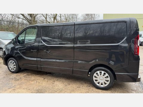 Vauxhall Vivaro 1.6 CDTi 2900 Sportive L2 H1 Euro 6 5dr 17