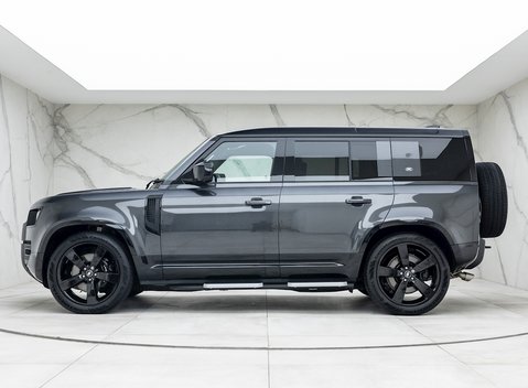 Land Rover Defender 110 V8 2