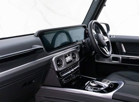 Mercedes-Benz G Series G 350 D 4MATIC AMG LINE PREMIUM 12