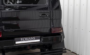 Mercedes-Benz G Series 4x4² Brabus 28