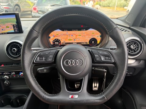 Audi A3 S3 TFSI QUATTRO BLACK EDITION S TRONIC TECH PACK 16
